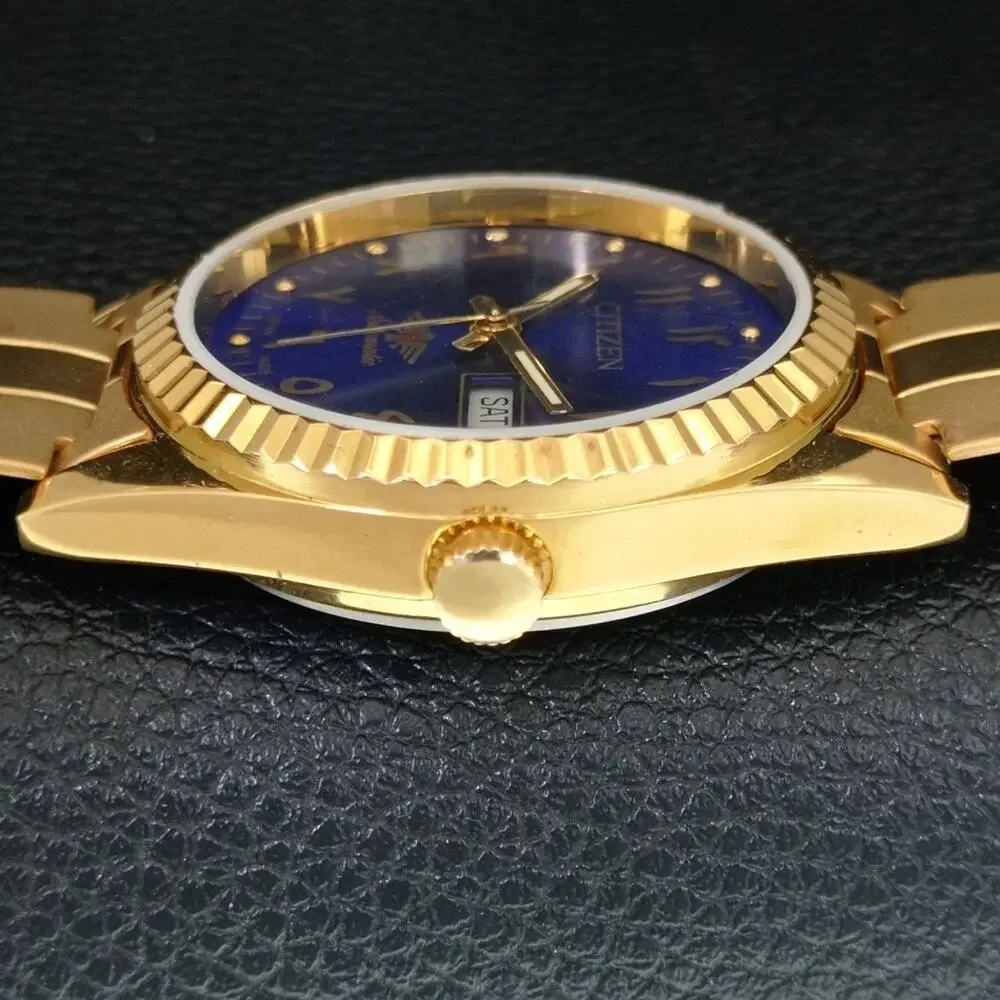 Vintage 1977 Citizen Automatic Mens Gold Watch W/daydate & Blue accents